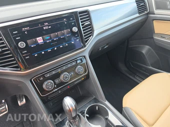 2022 Volkswagen Atlas Cross Sport V6 SEL R-Line - miniatura 11