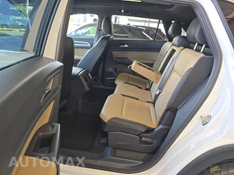 2022 Volkswagen Atlas Cross Sport V6 SEL R-Line - miniatura 13