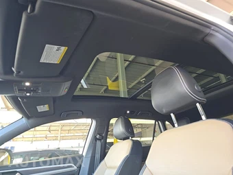 2022 Volkswagen Atlas Cross Sport V6 SEL R-Line - miniatura 17