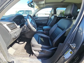 2022 Volkswagen Atlas V6 SE w/Technology - miniatura 7