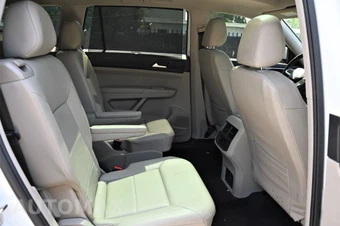 2022 Volkswagen Atlas V6 SE w/Technology - miniatura 17