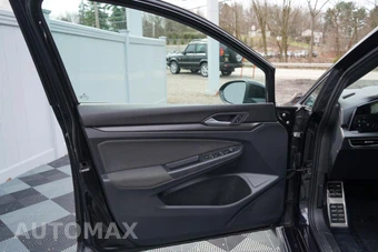 2022 Volkswagen Golf GTI SE - miniatura 16