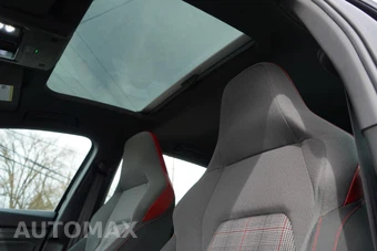 2022 Volkswagen Golf GTI SE - miniatura 21