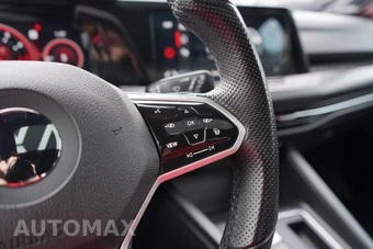2022 Volkswagen Golf GTI SE - miniatura 26