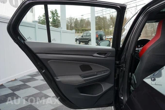 2022 Volkswagen Golf GTI SE - miniatura 42