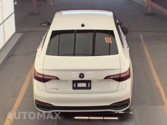 2022 Volkswagen Jetta S – miniatura 5