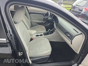 2022 Volkswagen Jetta S – miniatura 8