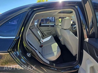 2022 Volkswagen Jetta SE – miniatura 16