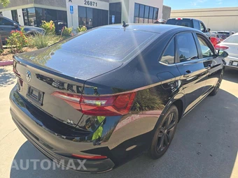 2022 Volkswagen Jetta SE – miniatura 3