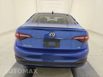 2022 Volkswagen Jetta SE – miniatura 5