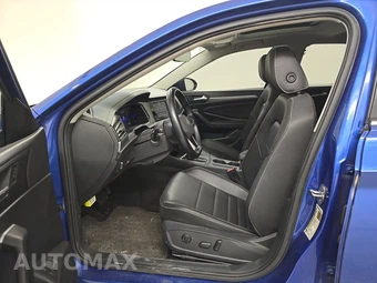 2022 Volkswagen Jetta SE – miniatura 7