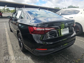 2022 Volkswagen Jetta SE - miniatura 6