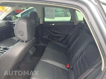 2022 Volkswagen Jetta SEL - miniatura 13