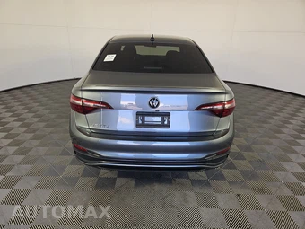 2022 Volkswagen Jetta Sport - miniatura 5
