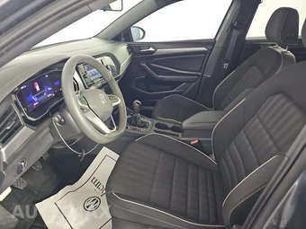 2022 Volkswagen Jetta Sport - miniatura 7
