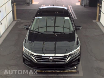 2022 Volkswagen Passat 2.0T SE - miniatura 2