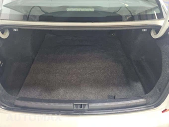 2022 Volkswagen Passat 2.0T SE - miniatura 14