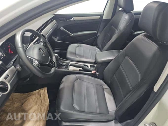 2022 Volkswagen Passat 2.0T SE - miniatura 6