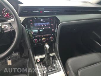 2022 Volkswagen Passat 2.0T SE - miniatura 11