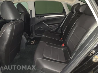 2022 Volkswagen Passat 2.0T SE - miniatura 13