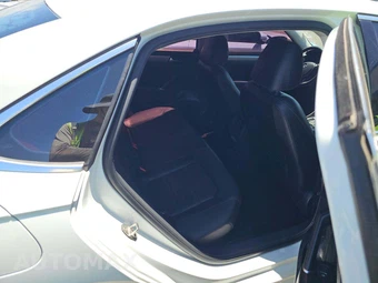 2022 Volkswagen Passat 2.0T SE - miniatura 15