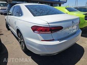 2022 Volkswagen Passat 2.0T SE - miniatura 2