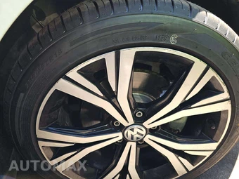 2022 Volkswagen Passat 2.0T SE - miniatura 29