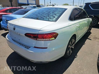 2022 Volkswagen Passat 2.0T SE - miniatura 3