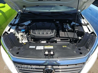 2022 Volkswagen Passat 2.0T SE - miniatura 32