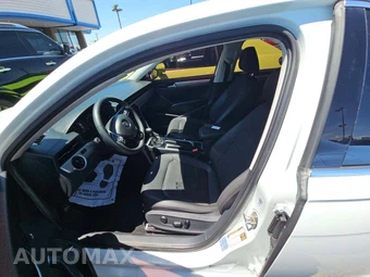 2022 Volkswagen Passat 2.0T SE - miniatura 5