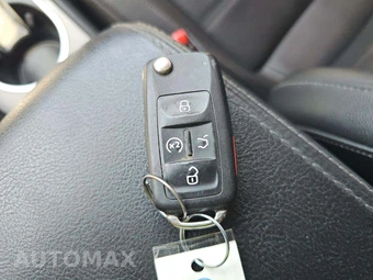 2022 Volkswagen Passat 2.0T SE - miniatura 7