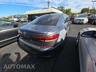 2022 Volkswagen Passat 2.0T SE - miniatura 3