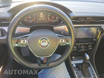 2022 Volkswagen Passat 2.0T SE - miniatura 10