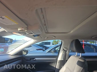 2022 Volkswagen Passat 2.0T SE - miniatura 19