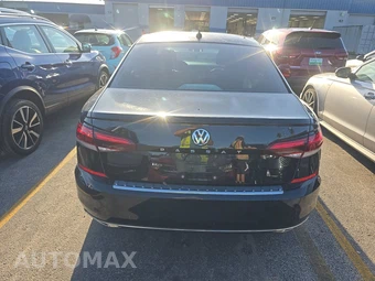 2022 Volkswagen Passat 2.0T SE - miniatura 5