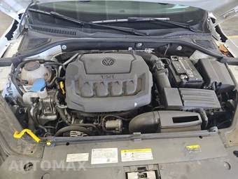 2022 Volkswagen Passat 2.0T SE - miniatura 16