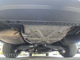 2022 Volkswagen Passat 2.0T SE - miniatura 12