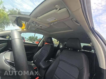 2022 Volkswagen Passat 2.0T SE - miniatura 8