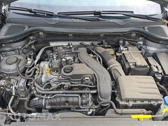 2022 Volkswagen Taos S - miniatura 15