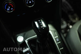 2022 Volkswagen Taos S - miniatura 17