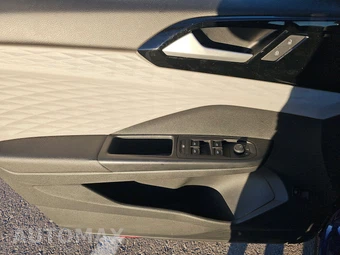 2022 Volkswagen Taos S - miniatura 9