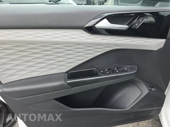2022 Volkswagen Taos S - miniatura 9