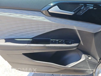 2022 Volkswagen Taos S - miniatura 9