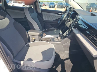 2022 Volkswagen Taos S - miniatura 8
