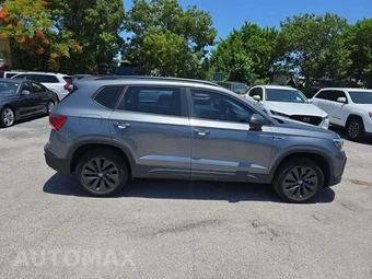 2022 Volkswagen Taos S – miniatura 4