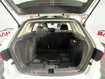2022 Volkswagen Taos S - miniatura 18