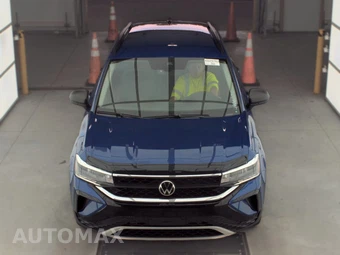2022 Volkswagen Taos S - miniatura 2