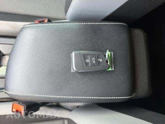 2022 Volkswagen Taos S - miniatura 9