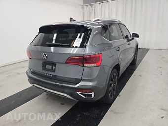 2022 Volkswagen Taos SE - miniatura 4