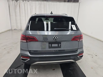 2022 Volkswagen Taos SE - miniatura 5
